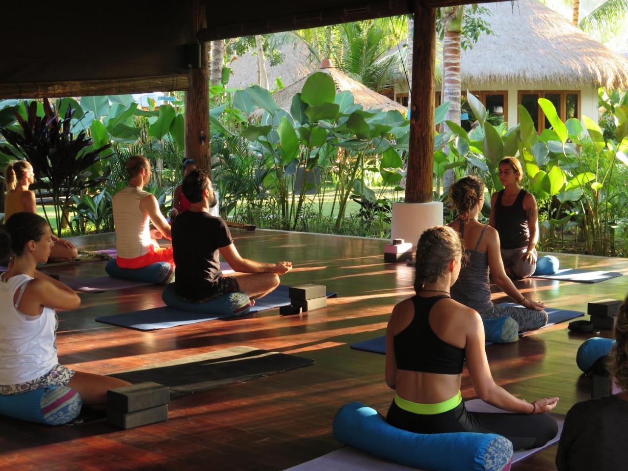 Mana Eco Retreat Hotel Kuta  Екстериор снимка